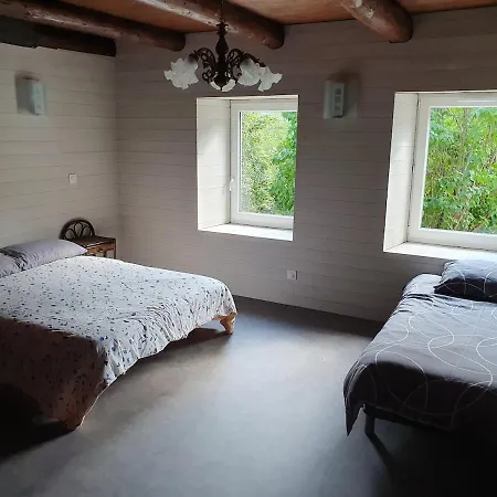 Des Ailes Сasa de vacaciones Vorey